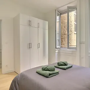 Appartement De Standing Pour 6 Refait à Neuf, Lyon